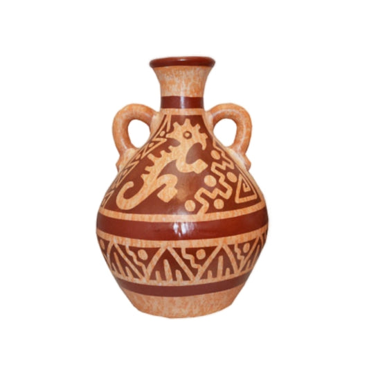 pitcher engraved queen